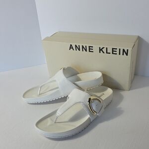 Anne Klein (8.5) iflex White Footbed Sandals